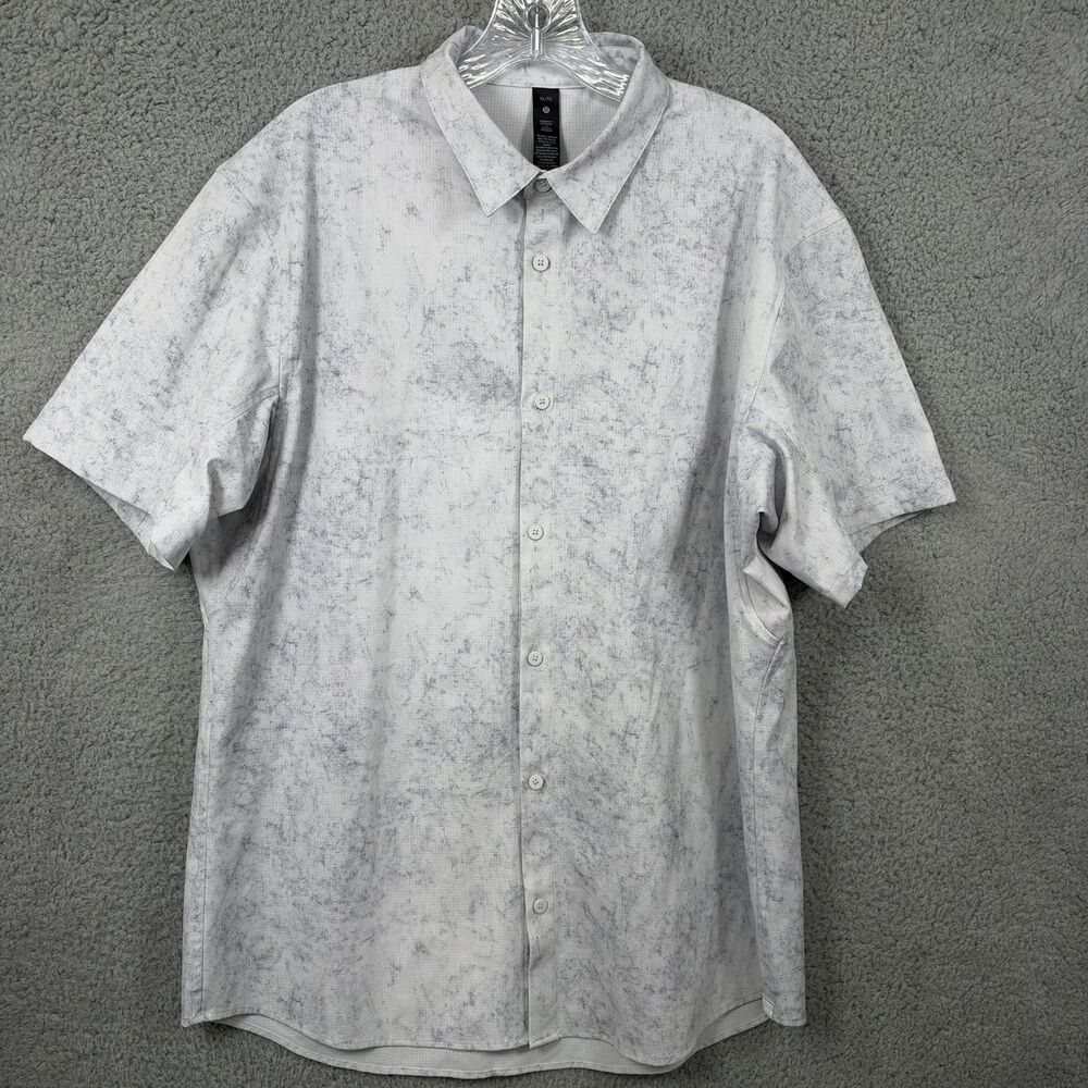 Lululemon Shirt Mens Gray Airing Easy Short Sleeve Vented Stretch Shirt Size XL